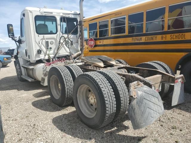 2012 Freightliner Cascadia 125