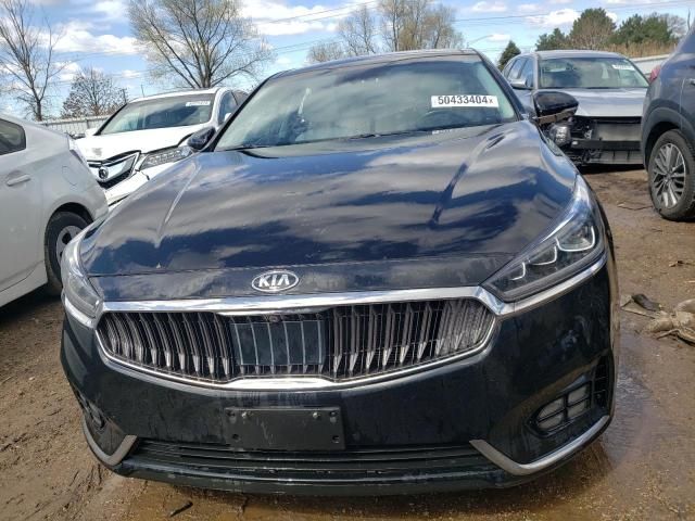 2018 KIA Cadenza Luxury