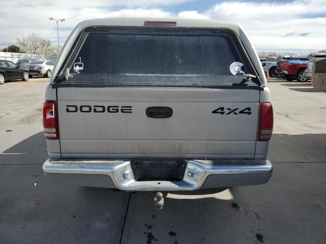 2000 Dodge Dakota