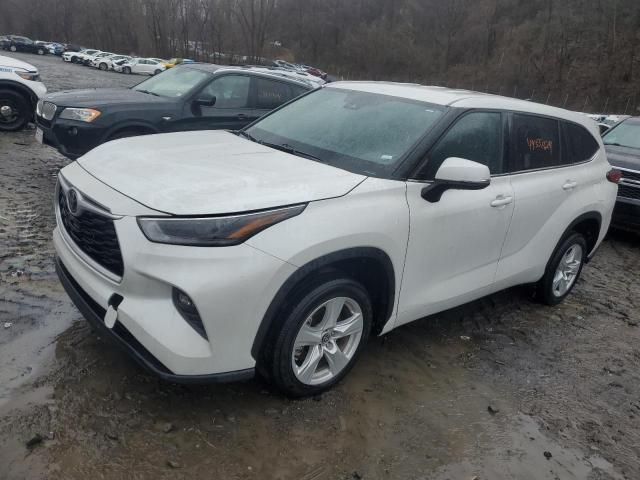 2022 Toyota Highlander L