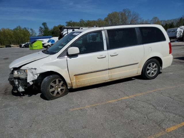 2012 Chrysler Town & Country Touring