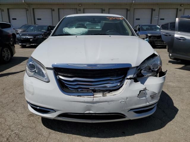 2012 Chrysler 200 Limited