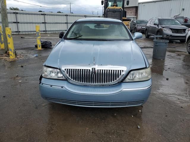 2008 Lincoln Town Car Signature Limited