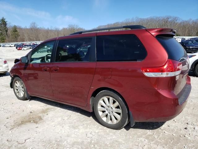 2011 Toyota Sienna XLE