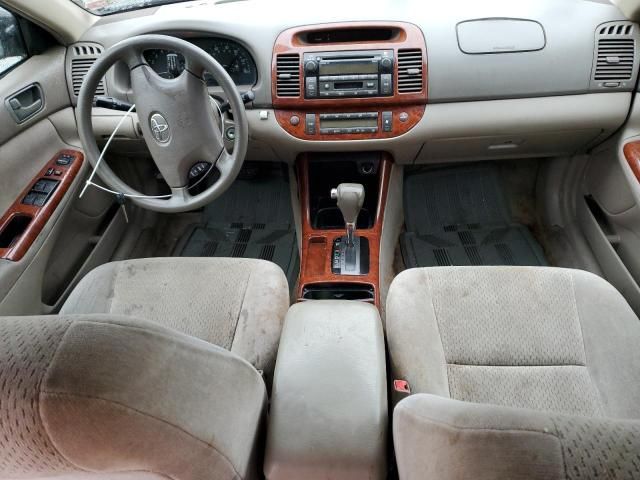 2002 Toyota Camry LE