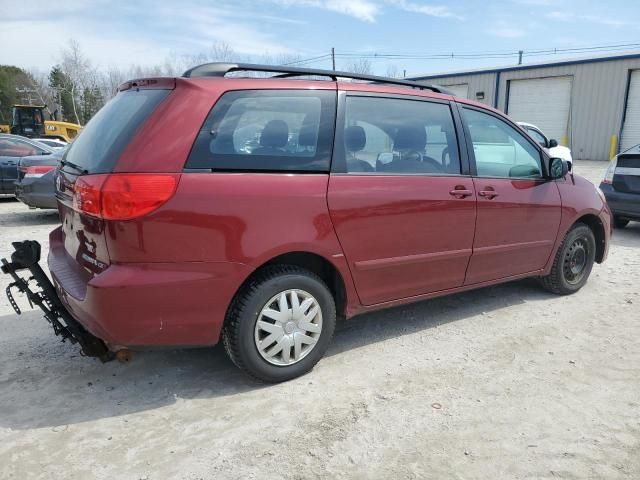 2010 Toyota Sienna CE