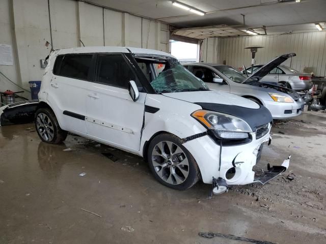 2013 KIA Soul +