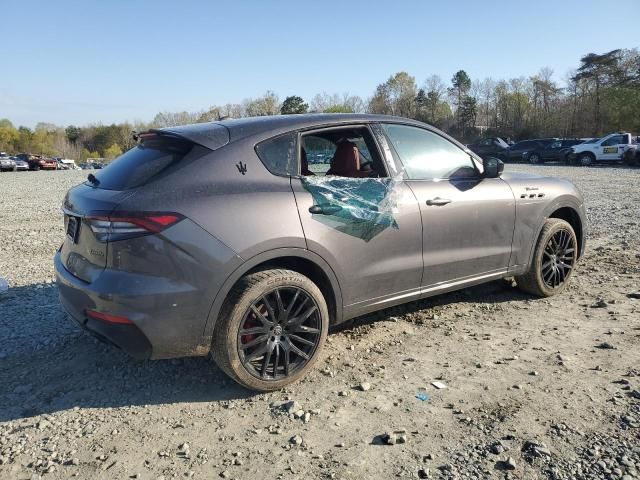 2022 Maserati Levante Modena