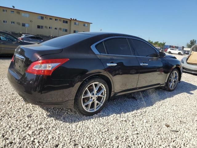 2010 Nissan Maxima S