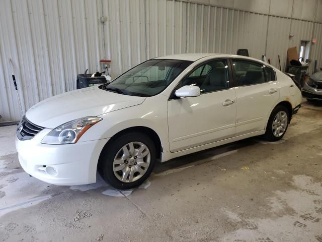 2010 Nissan Altima Base