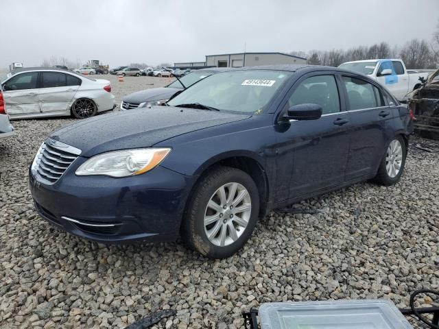 2013 Chrysler 200 Touring