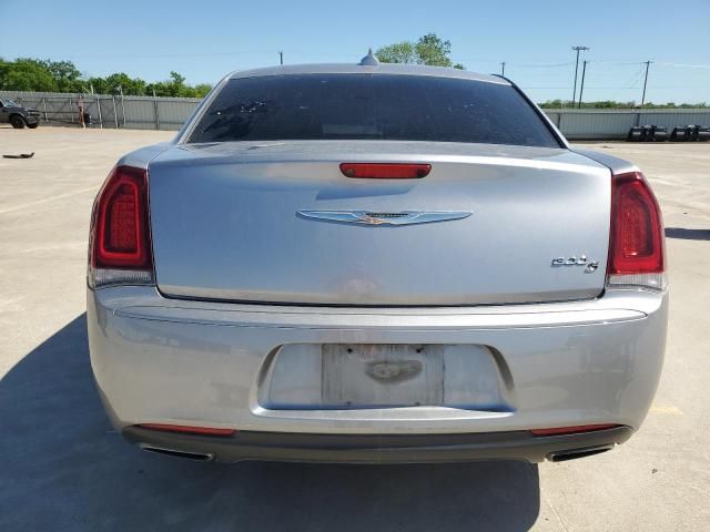 2018 Chrysler 300 S