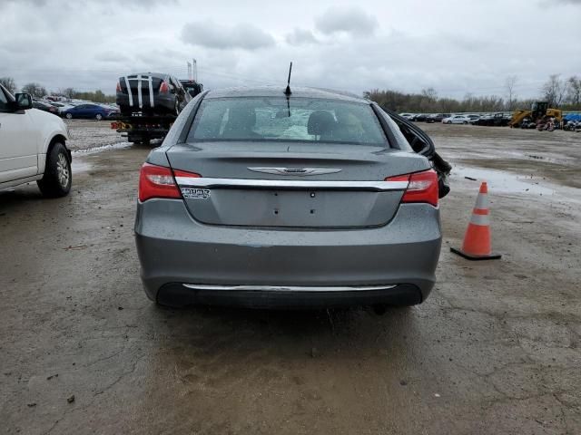 2013 Chrysler 200 Touring