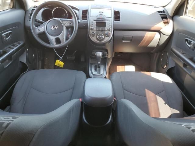 2010 KIA Soul +