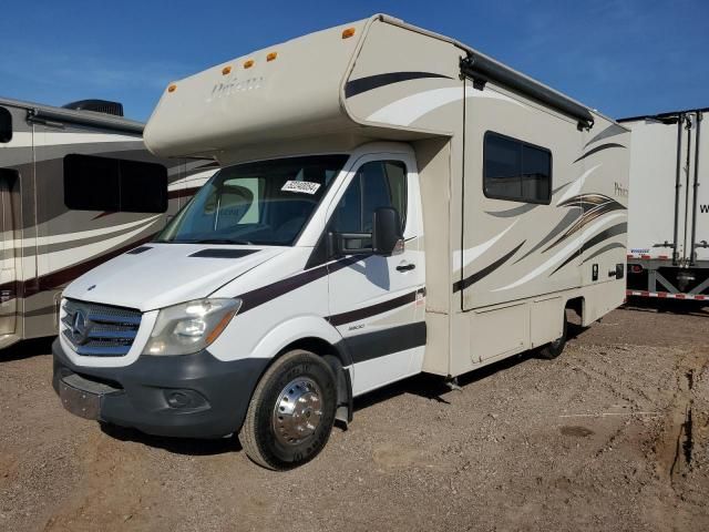 2014 Coachmen 2014 MERCEDES-BENZ Sprinter 3500