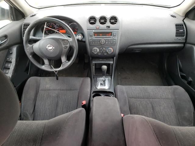 2011 Nissan Altima Base