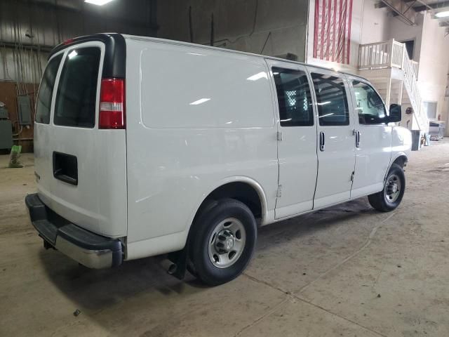 2017 Chevrolet Express G2500