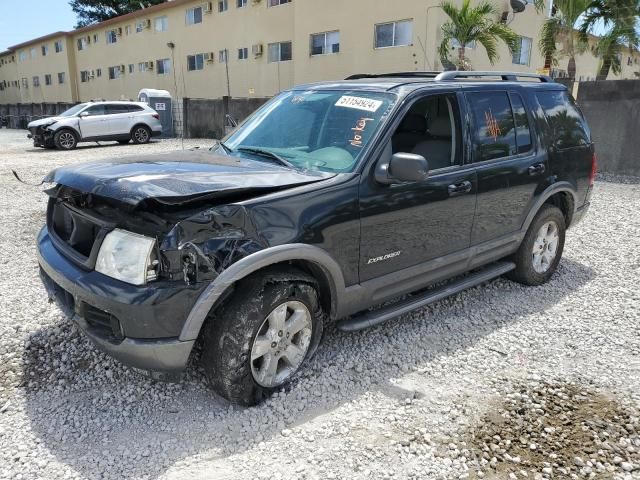 2004 Ford Explorer XLT