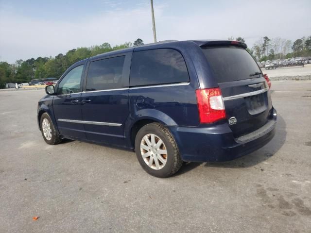 2013 Chrysler Town & Country Touring