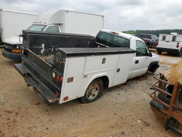 2004 Chevrolet Silverado C2500 Heavy Duty