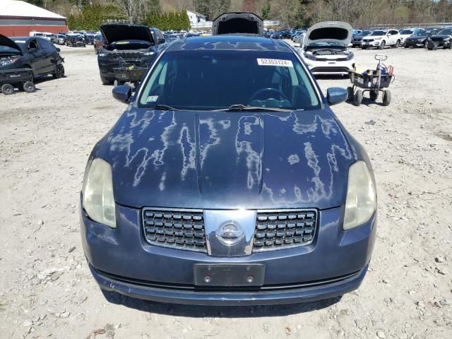 2004 Nissan Maxima SE