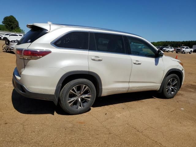 2016 Toyota Highlander XLE