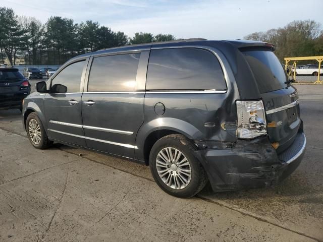 2014 Chrysler Town & Country Touring L