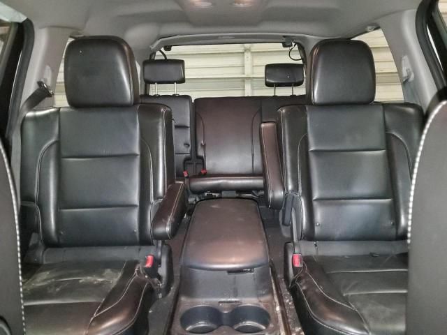 2013 Nissan Armada Platinum