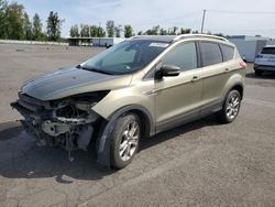 Carros salvage a la venta en subasta: 2014 Ford Escape Titanium