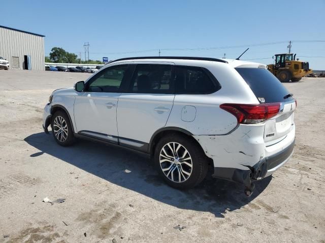 2016 Mitsubishi Outlander SE