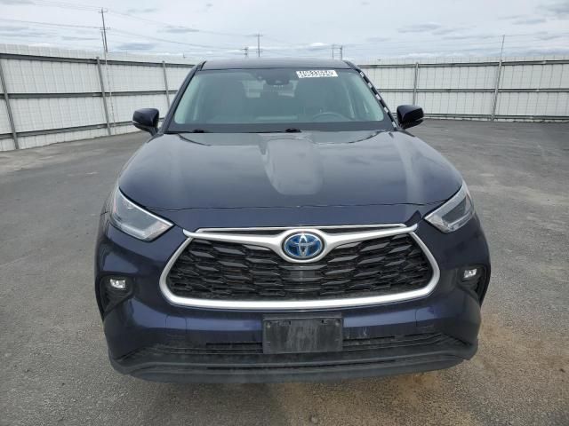 2021 Toyota Highlander Hybrid LE