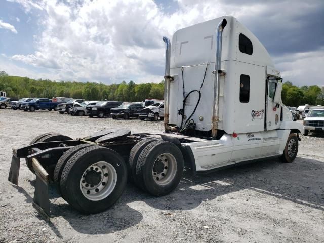 1998 Freightliner Conventional FLC120