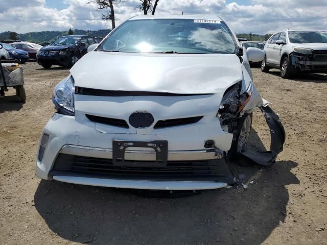 2014 Toyota Prius PLUG-IN