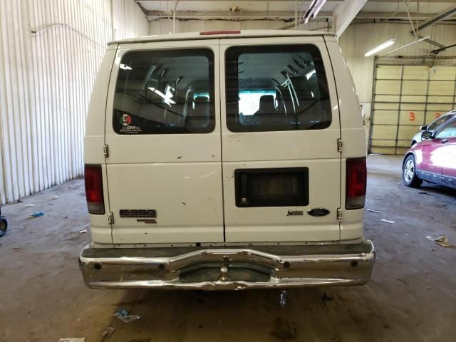 2013 Ford Econoline E350 Super Duty Wagon