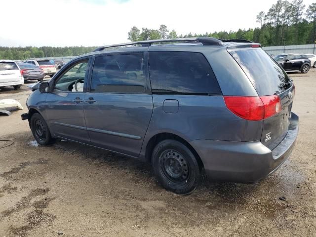 2009 Toyota Sienna CE