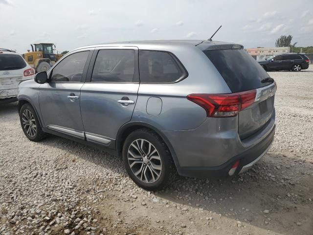 2016 Mitsubishi Outlander ES