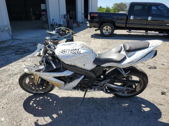 2005 Yamaha YZFR1