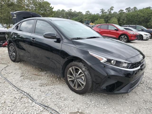 2023 KIA Forte LX