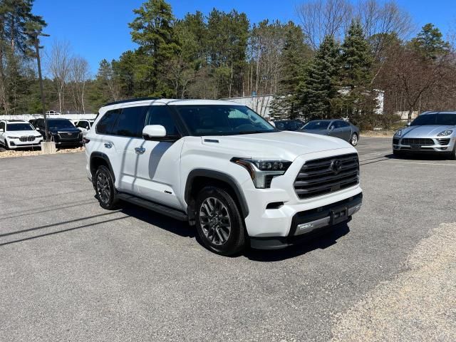 2023 Toyota Sequoia SR5