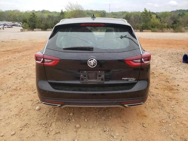 2019 Buick Regal Tourx Essence