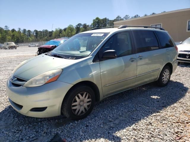 2007 Toyota Sienna CE