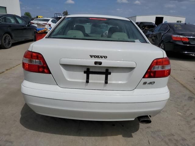 2004 Volvo S40 1.9T