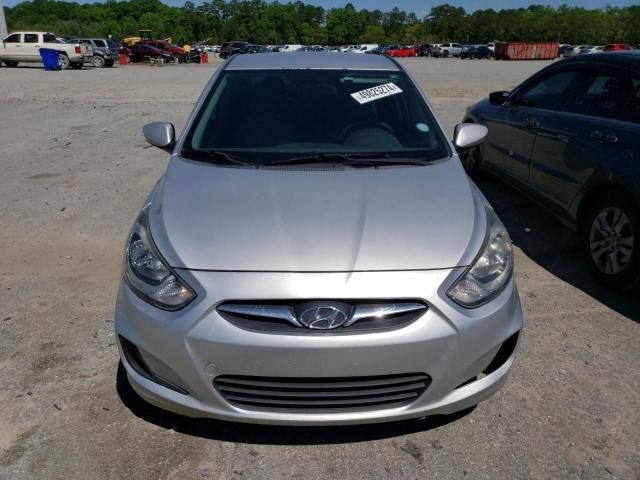 2013 Hyundai Accent GLS