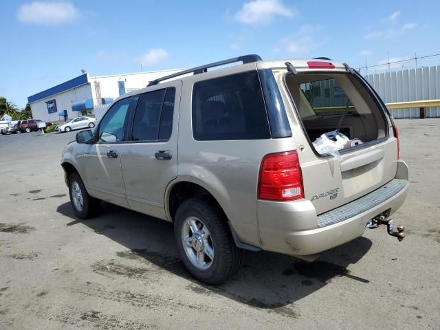 2004 Ford Explorer XLT