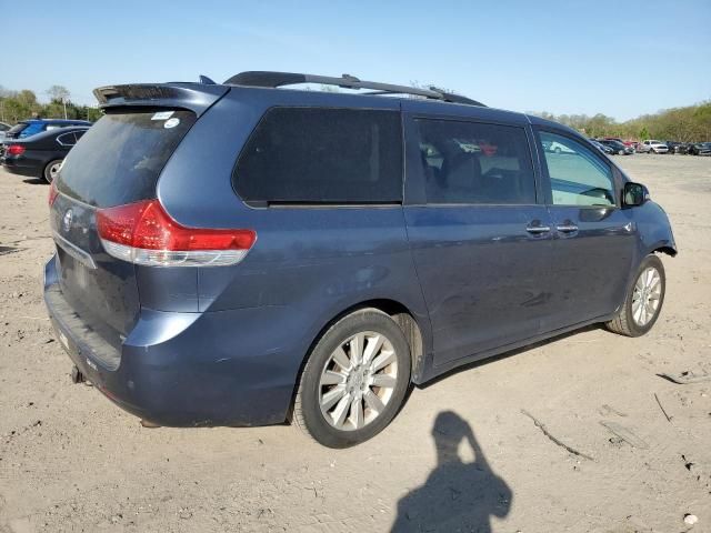 2013 Toyota Sienna XLE