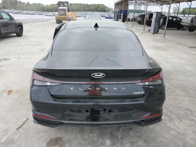 2022 Hyundai Elantra Limited