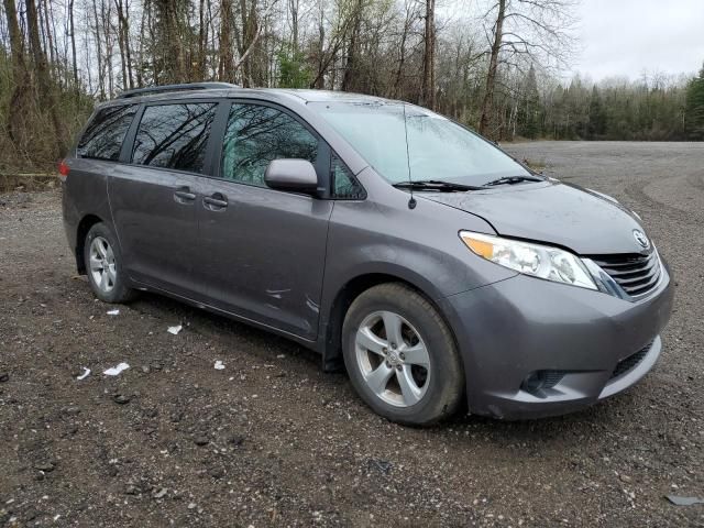 2011 Toyota Sienna LE