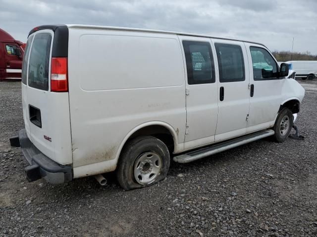 2022 GMC Savana G2500