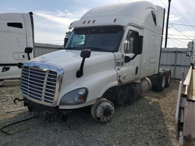 2018 Freightliner Cascadia 125