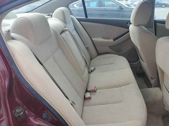 2010 Nissan Altima Base